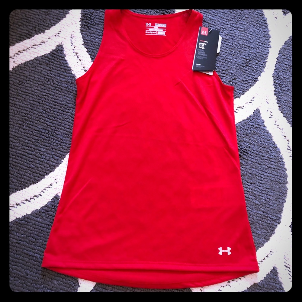 NWT⭐️Under Armour Youth Medium loose fit  tank